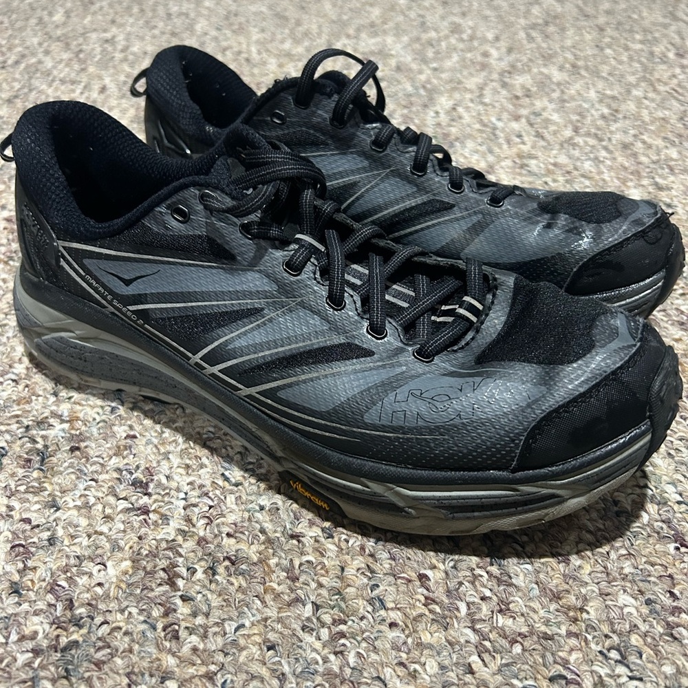 Hoka Men's Black and Gray Mafate Speed 2 Trail Running Shoes